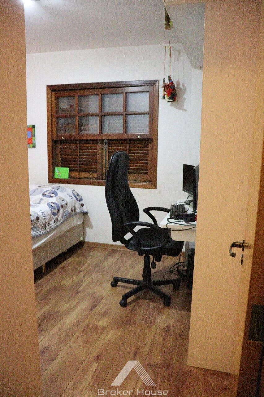 Casa à venda com 3 quartos, 165m² - Foto 20