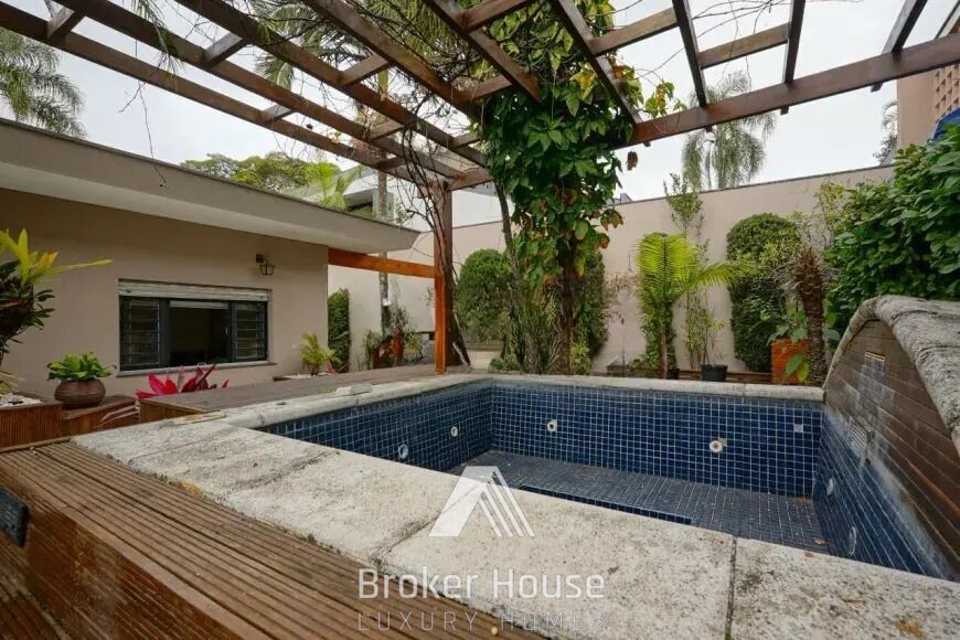 Casa, 3 quartos, 269 m² - Foto 5