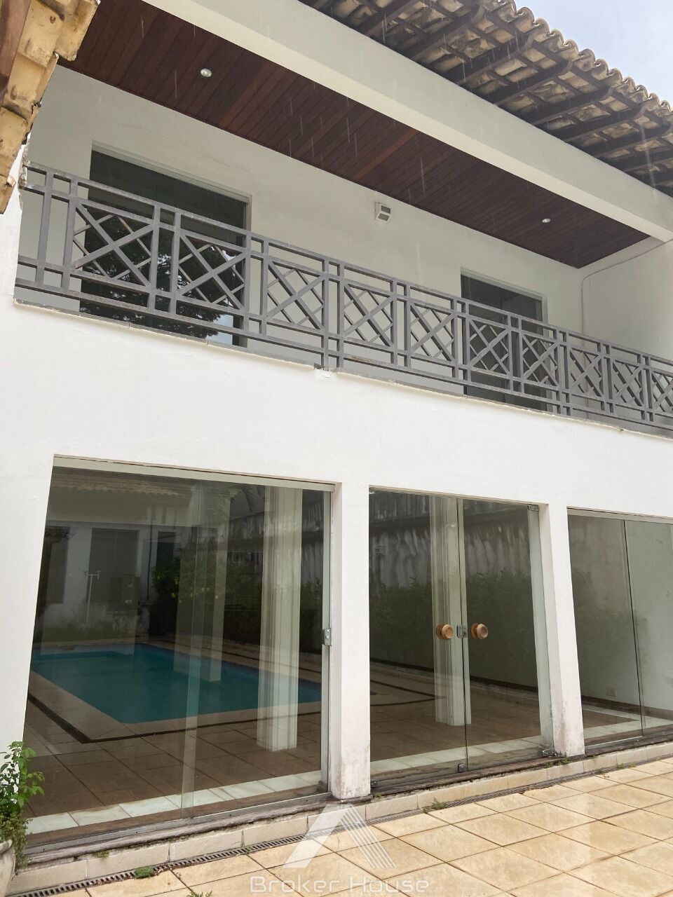 Casa à venda com 3 quartos, 440m² - Foto 3