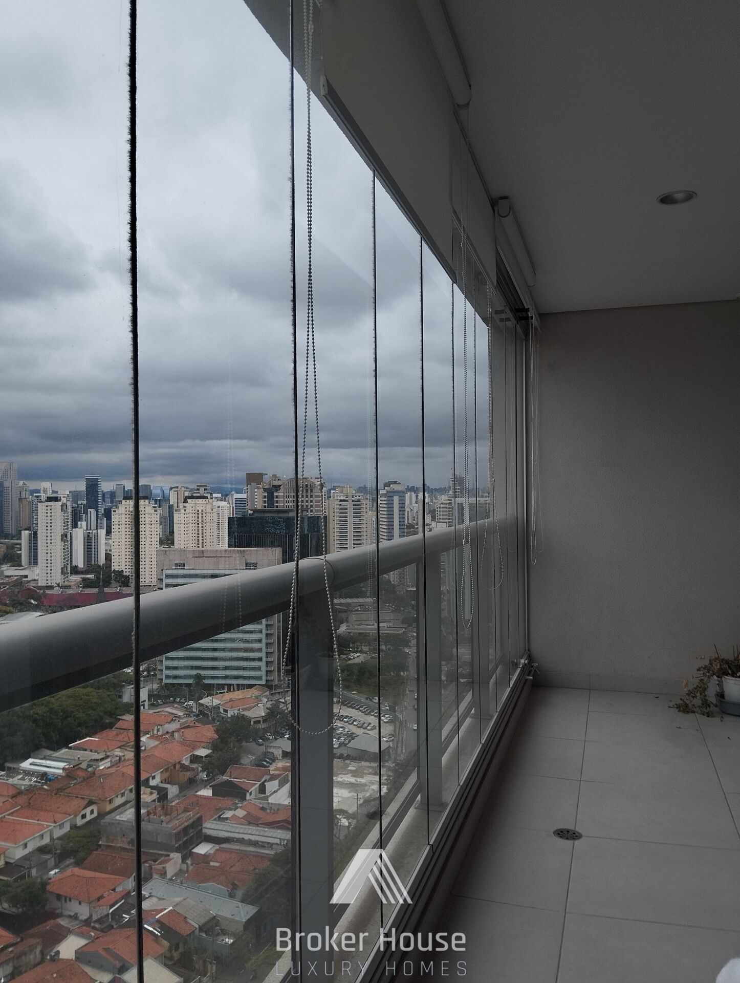 Apartamento à venda com 2 quartos, 78m² - Foto 10