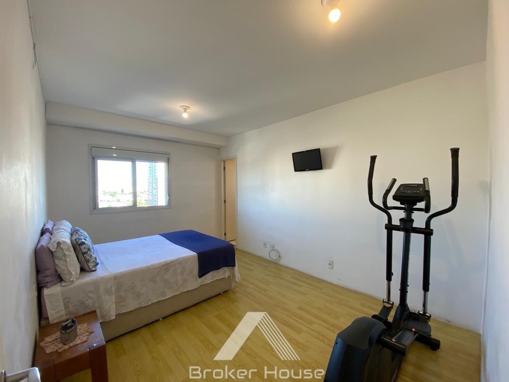 Apartamento à venda com 4 quartos, 138m² - Foto 18