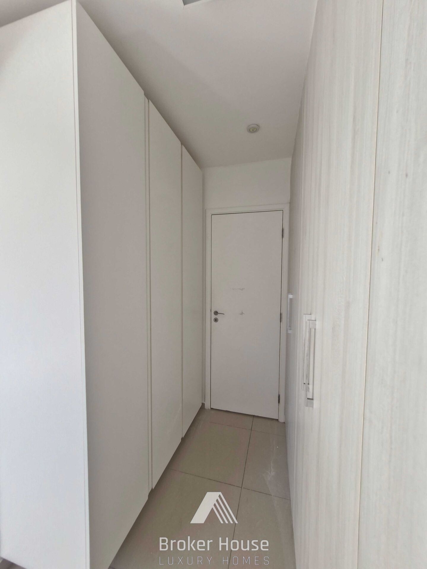 Apartamento para alugar com 4 quartos, 143m² - Foto 24
