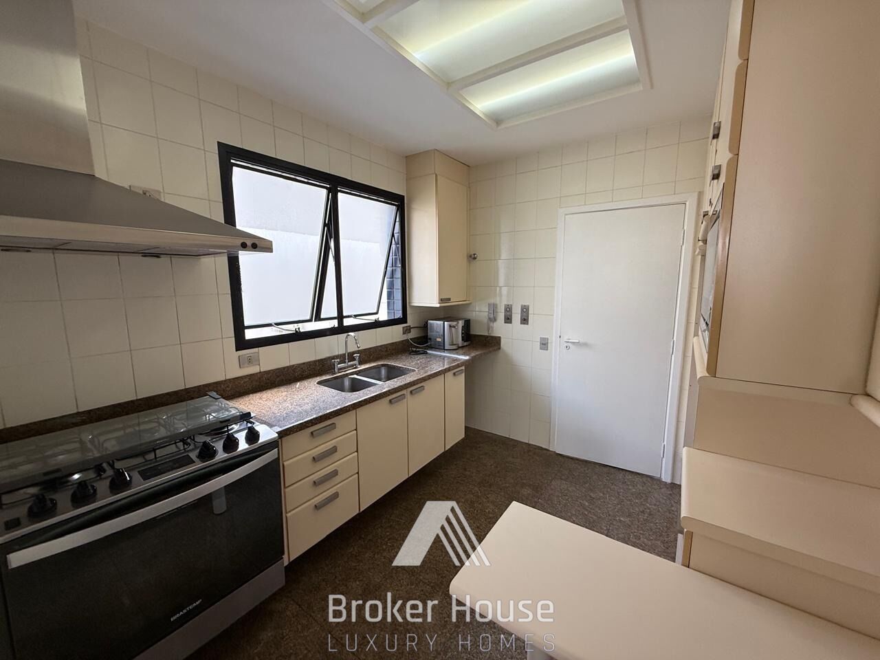 Apartamento, 3 quartos, 216 m² - Foto 29