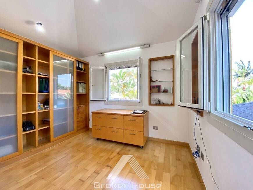 Casa à venda com 4 quartos, 345m² - Foto 26