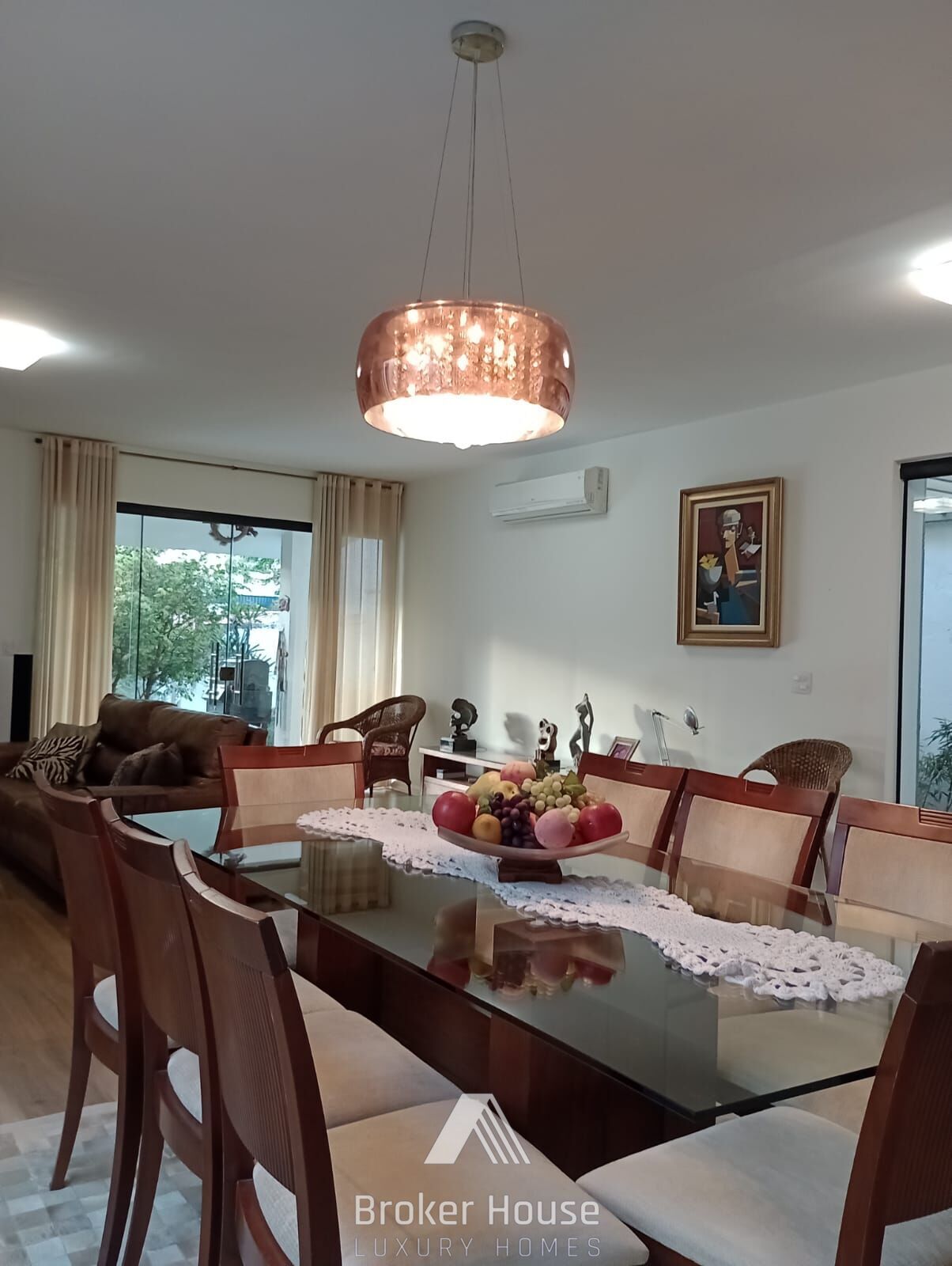 Casa à venda com 3 quartos, 220m² - Foto 6