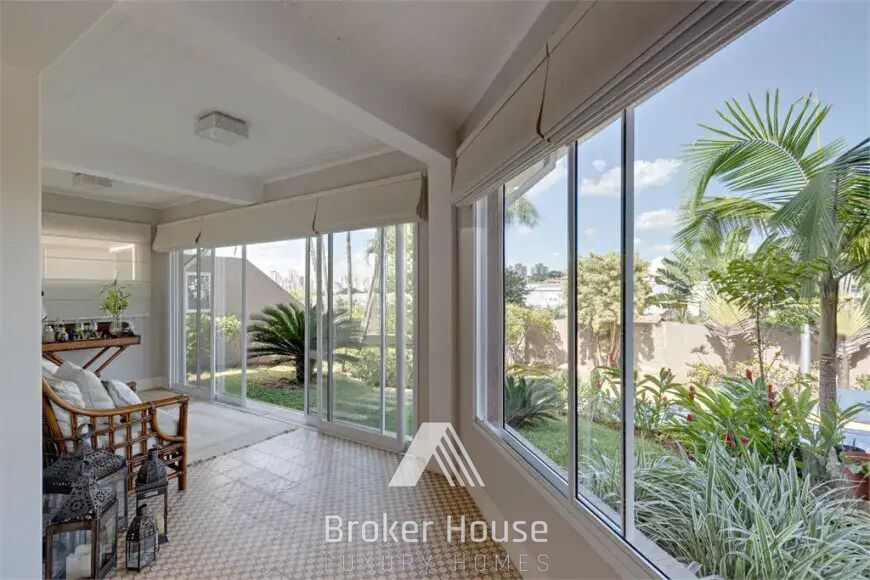 Casa à venda com 3 quartos, 440m² - Foto 9