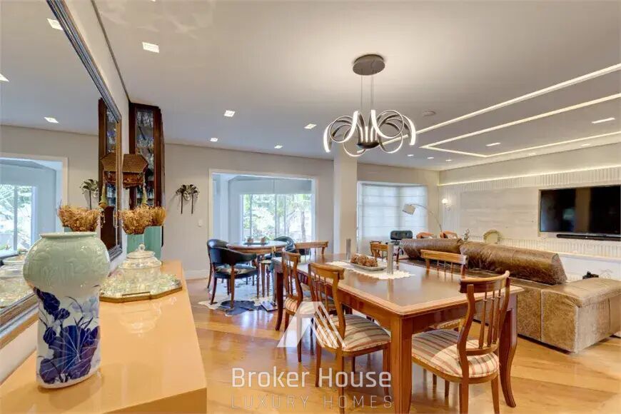 Casa à venda com 3 quartos, 440m² - Foto 14