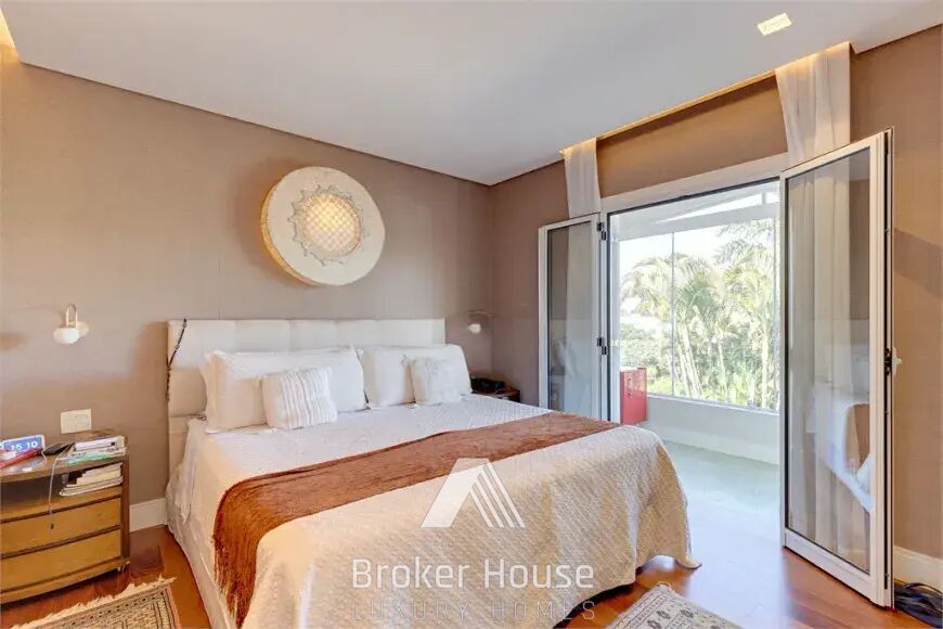 Casa à venda com 3 quartos, 440m² - Foto 25