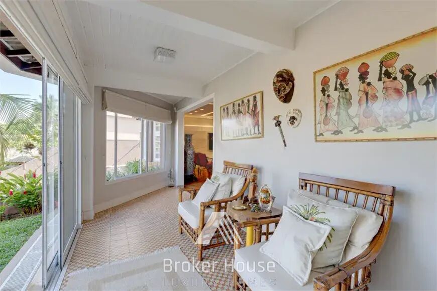 Casa à venda com 3 quartos, 440m² - Foto 10