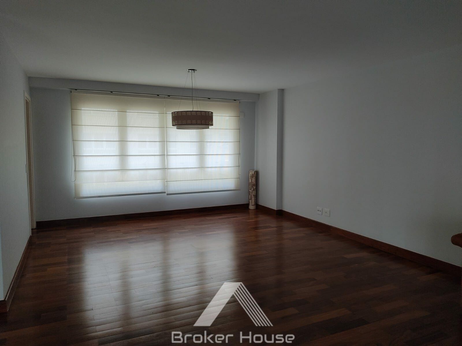 Apartamento para alugar com 3 quartos, 317m² - Foto 5