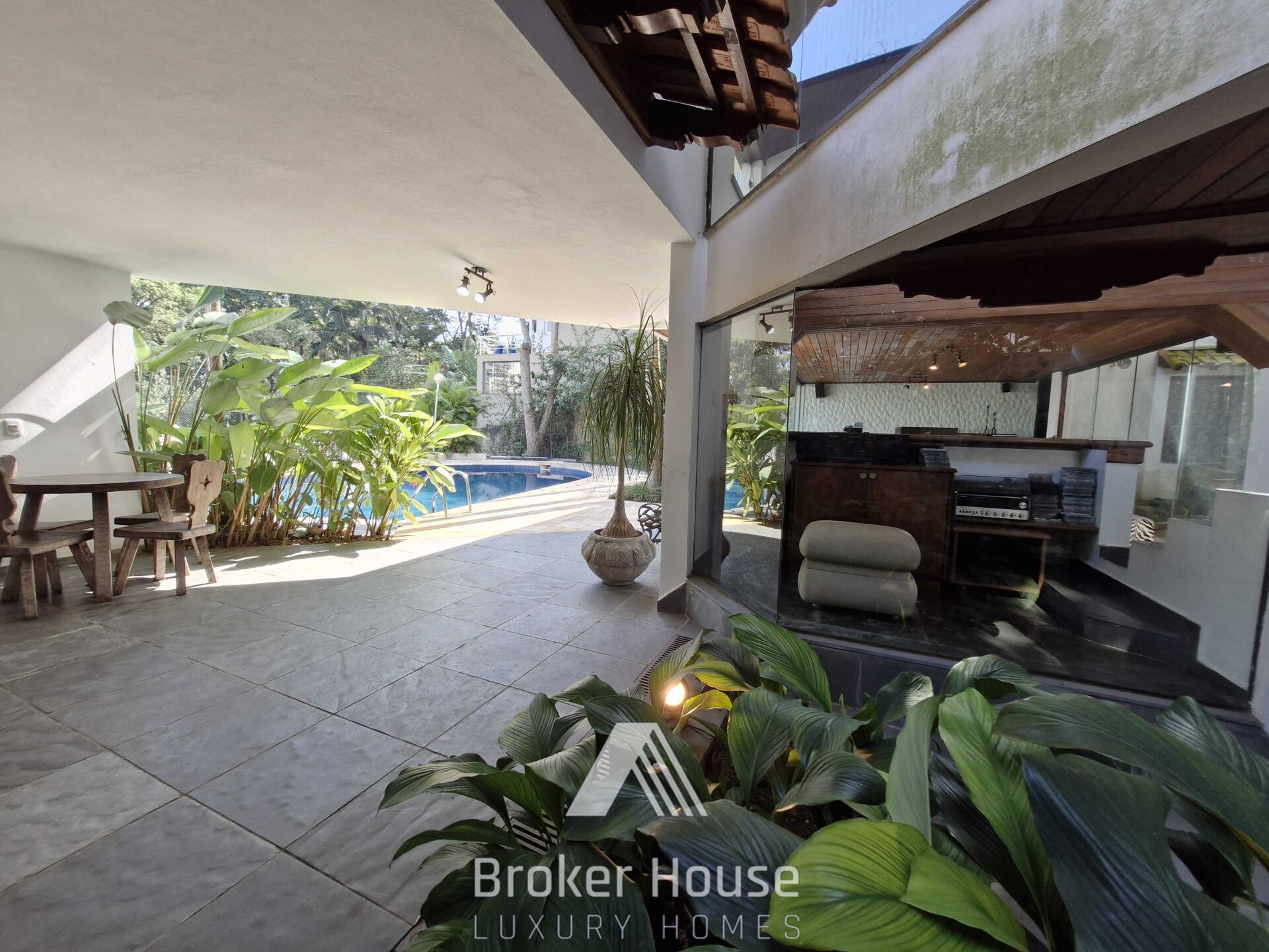 Casa, 4 quartos, 700 m² - Foto 36