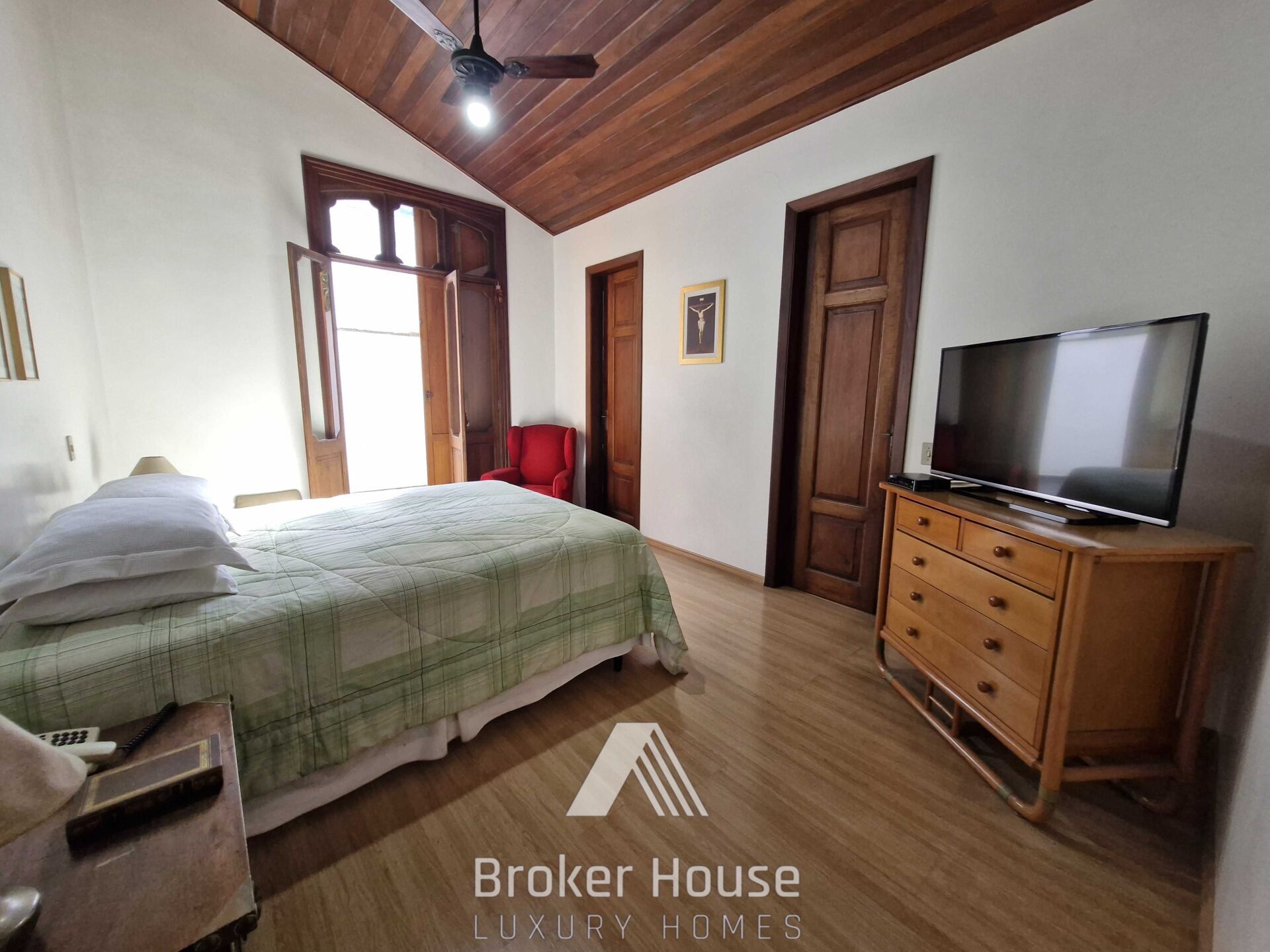 Casa, 4 quartos, 700 m² - Foto 25
