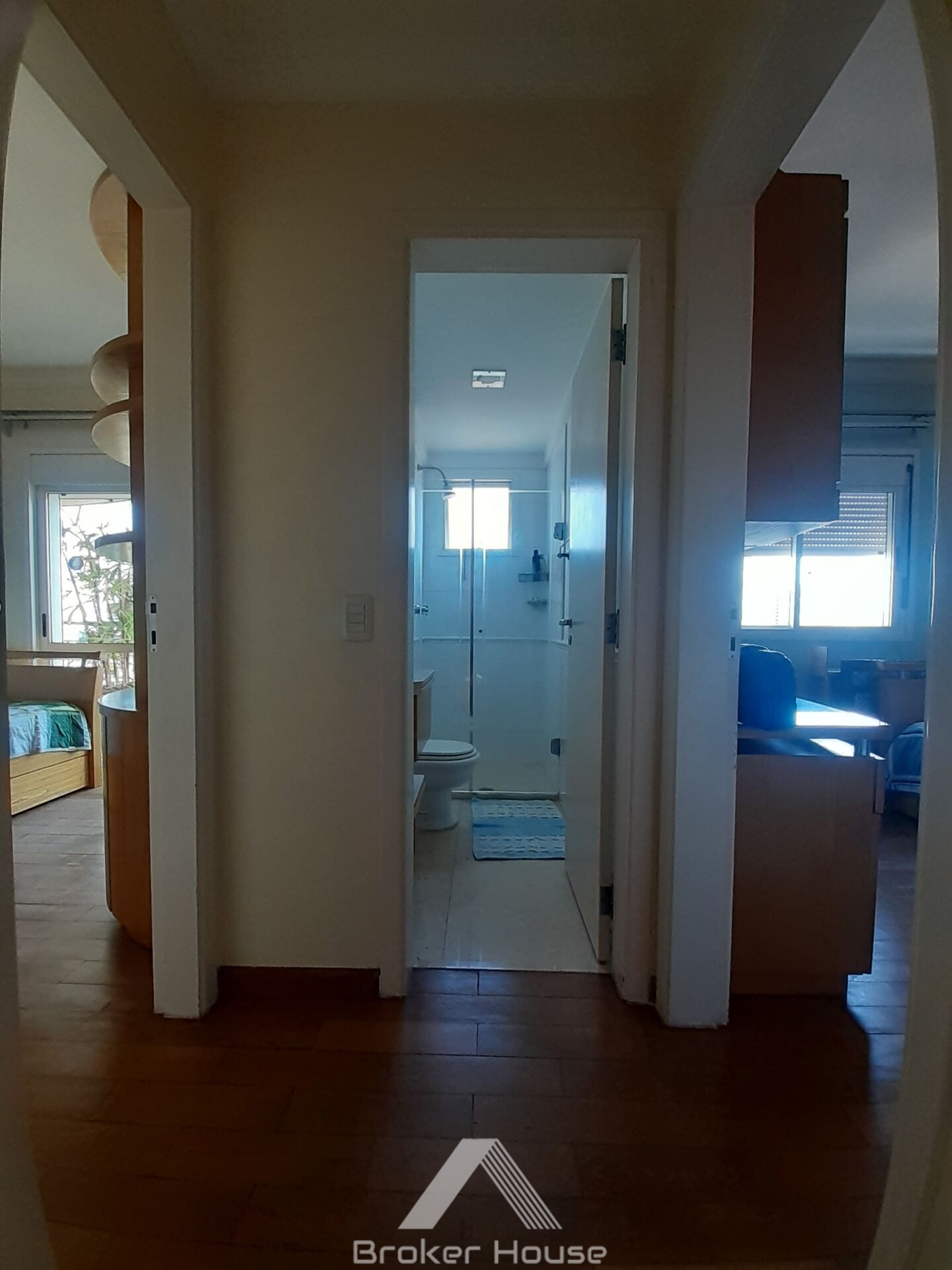 Apartamento para alugar com 4 quartos, 198m² - Foto 25