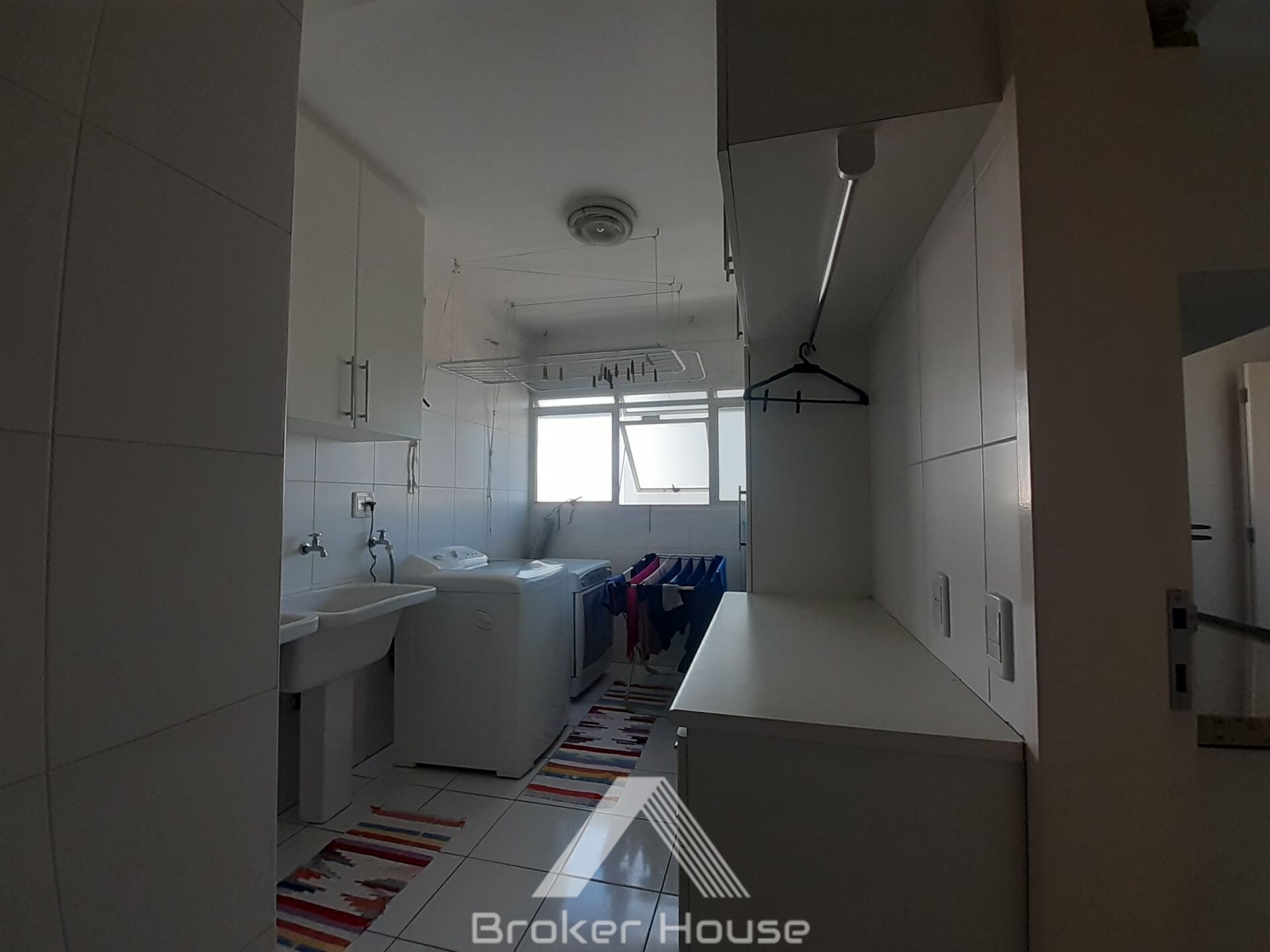 Apartamento para alugar com 4 quartos, 198m² - Foto 37