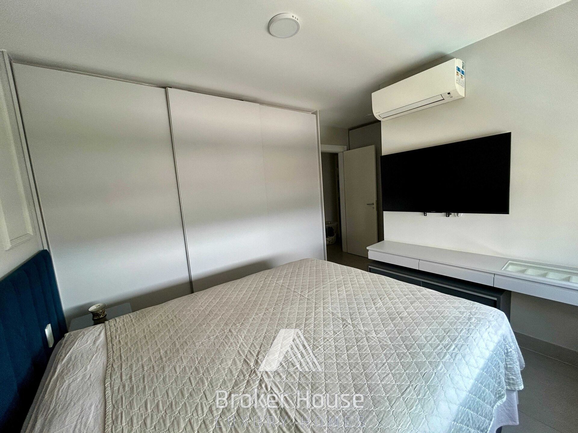 Apartamento à venda com 3 quartos, 92m² - Foto 22