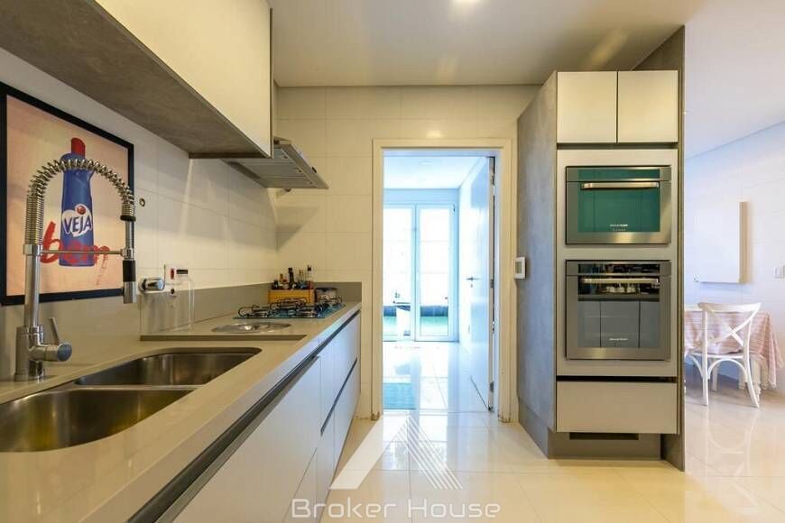 Casa de Condomínio à venda com 3 quartos, 550m² - Foto 13