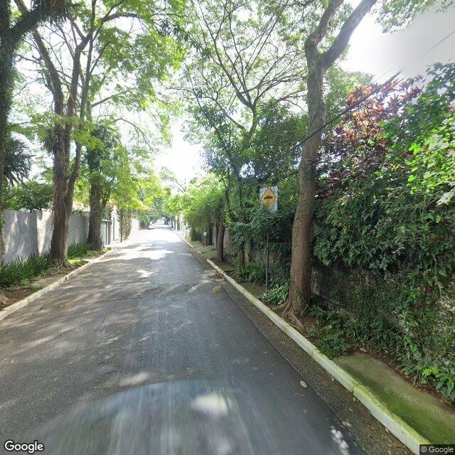 Imagem estática do "Street View" da localização