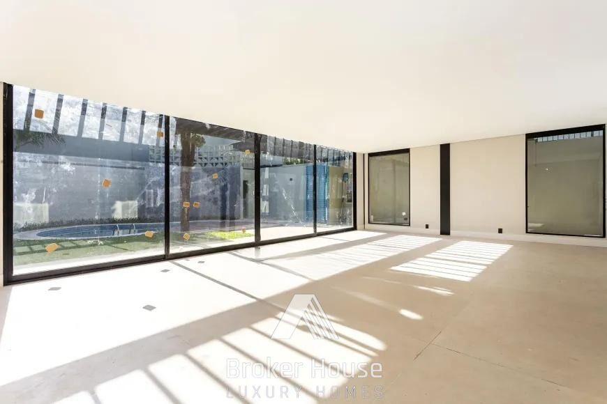 Casa à venda com 4 quartos, 780m² - Foto 9