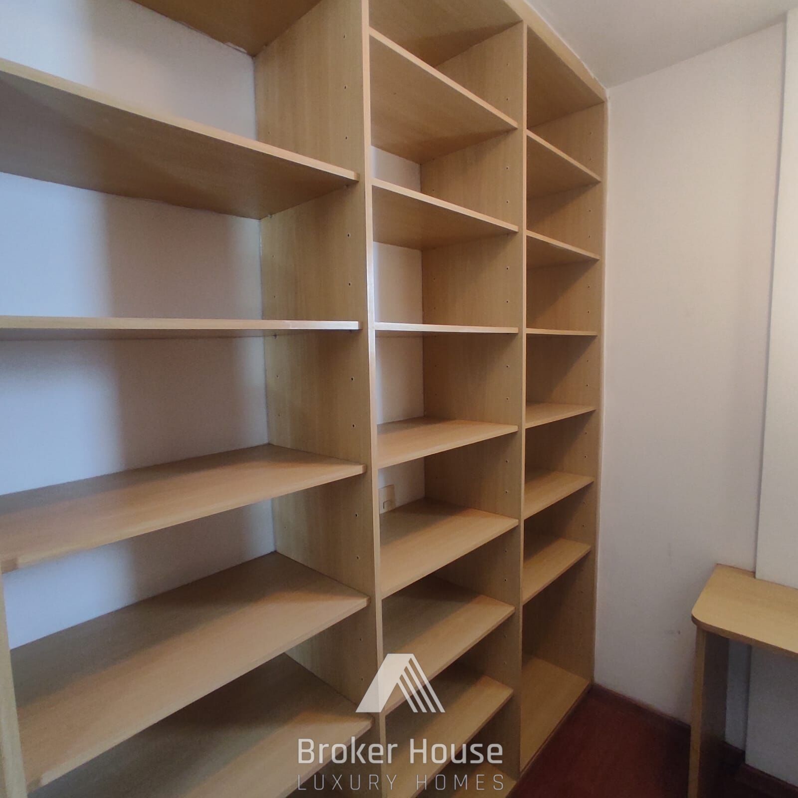 Apartamento à venda com 3 quartos, 108m² - Foto 10