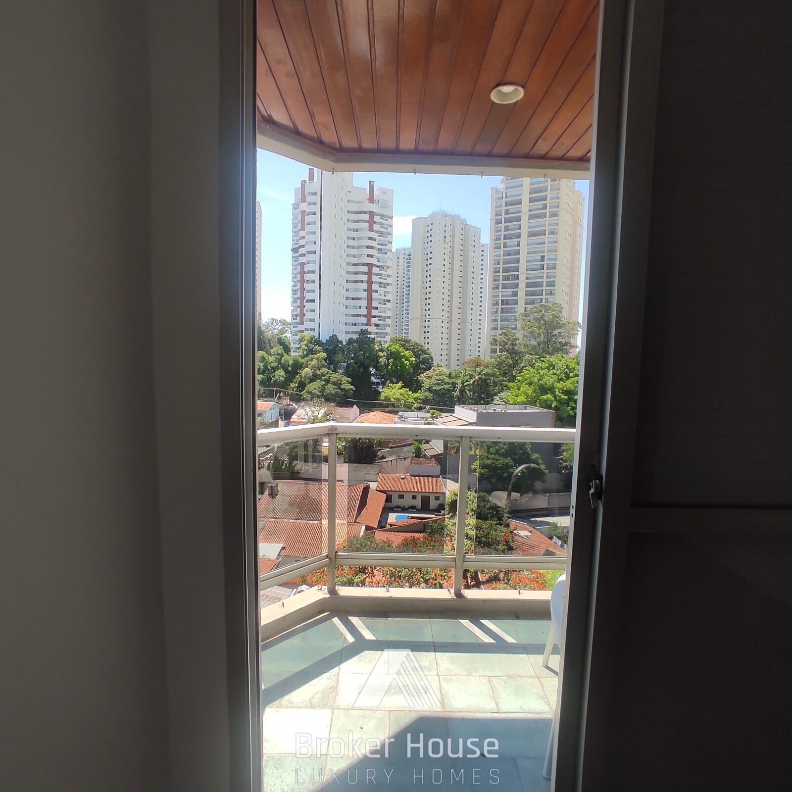 Apartamento à venda com 3 quartos, 108m² - Foto 14