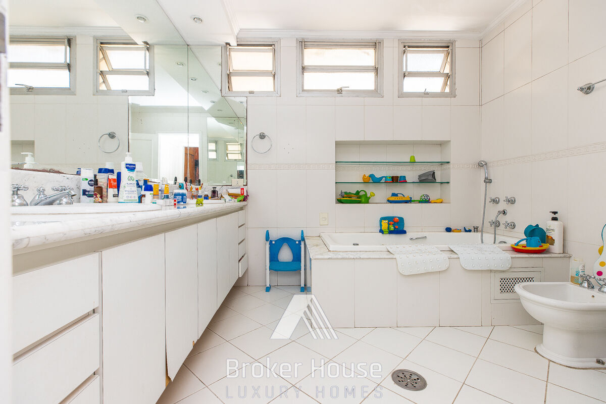 Apartamento, 3 quartos, 330 m² - Foto 34