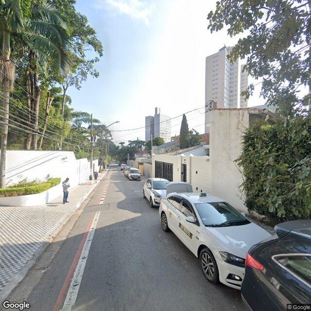 Imagem estática do "Street View" da localização