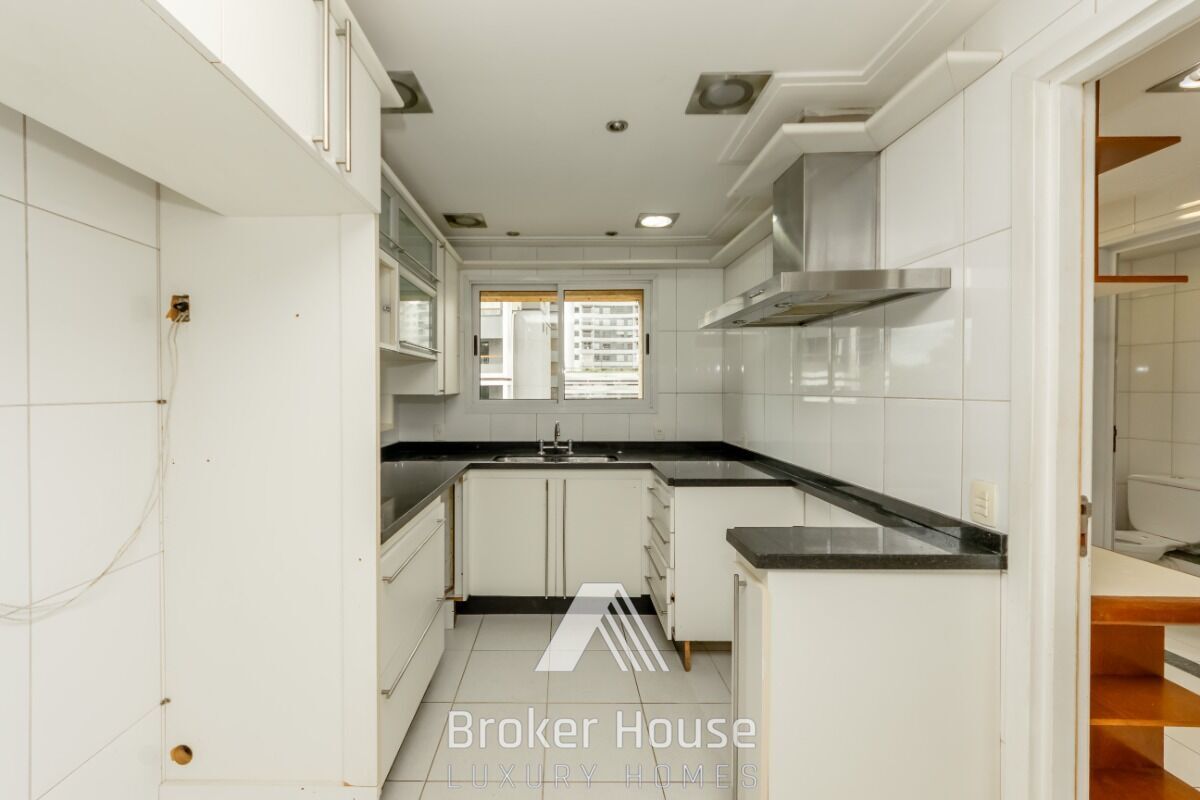 Apartamento, 3 quartos, 218 m² - Foto 13