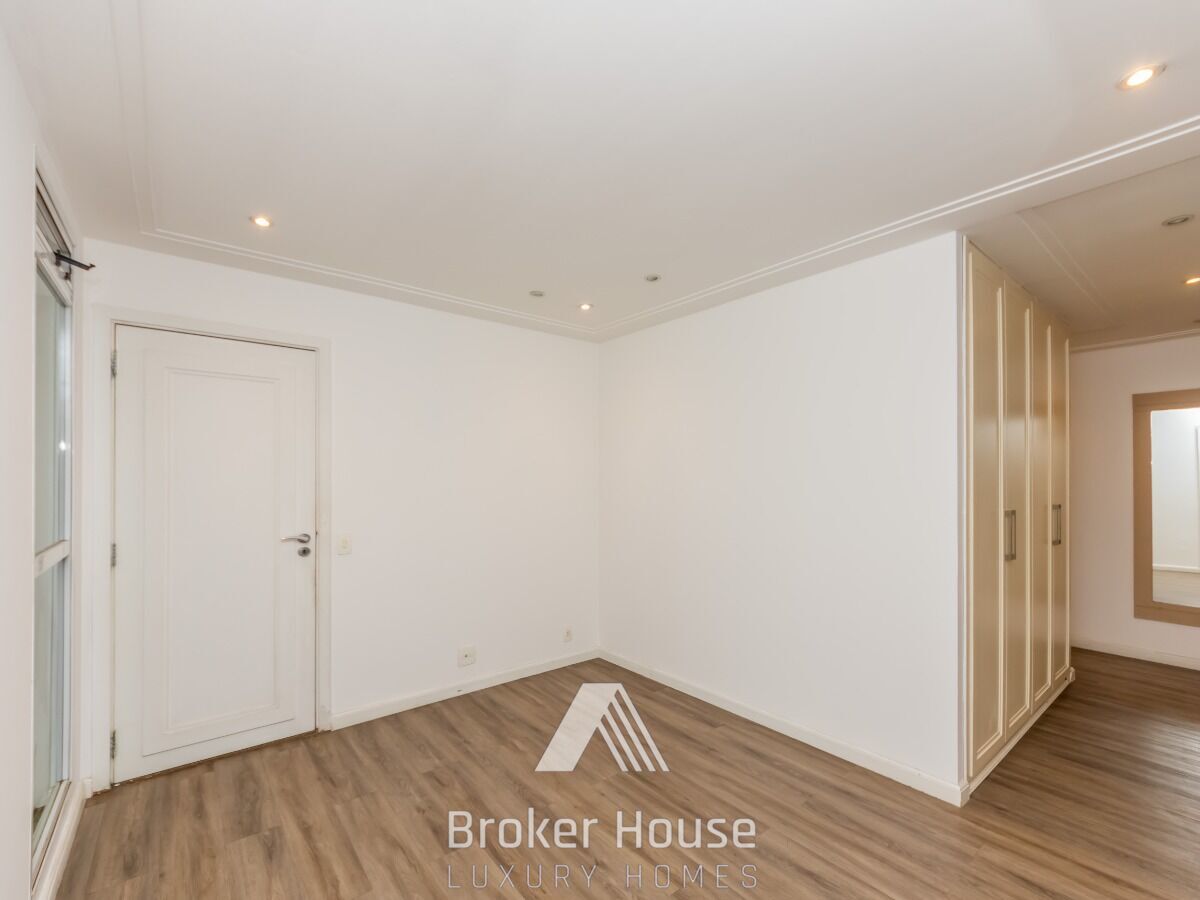 Apartamento, 3 quartos, 218 m² - Foto 25