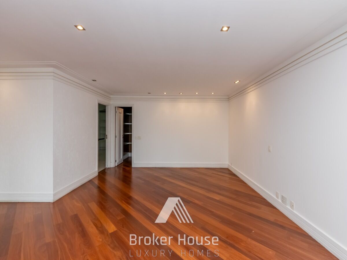 Apartamento, 3 quartos, 218 m² - Foto 8