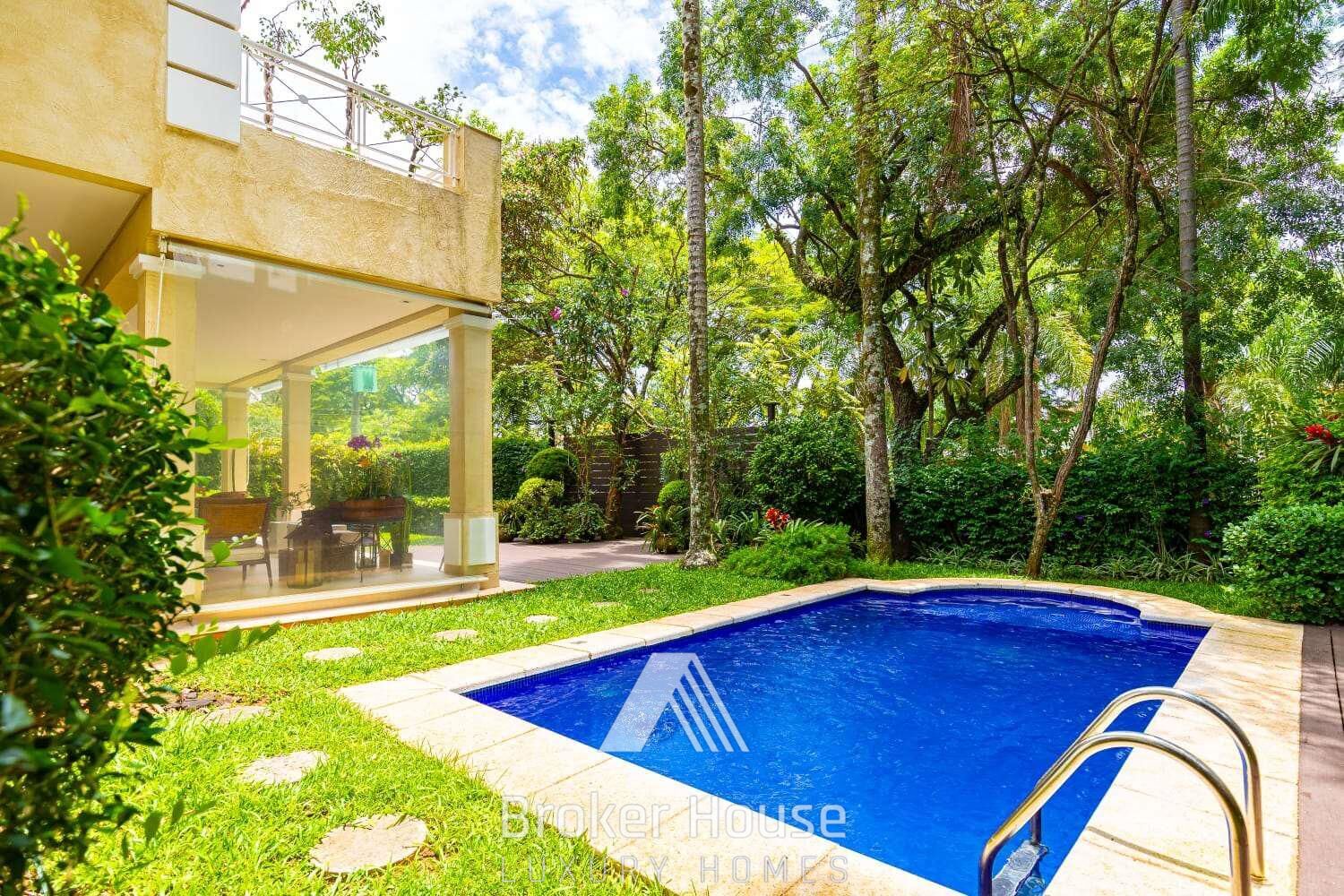 Casa de Condomínio à venda com 5 quartos, 712m² - Foto 2