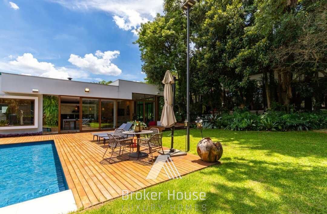 Casa de Condomínio à venda com 5 quartos, 650m² - Foto 9