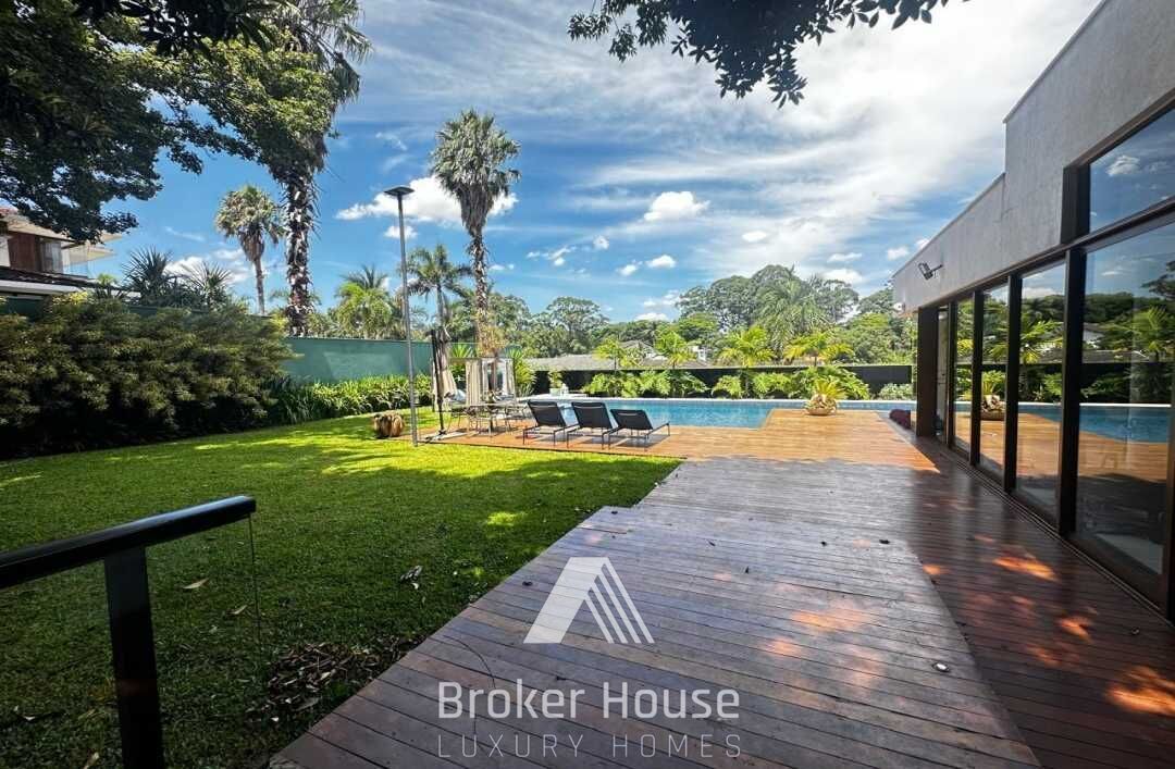 Casa de Condomínio à venda com 5 quartos, 650m² - Foto 10