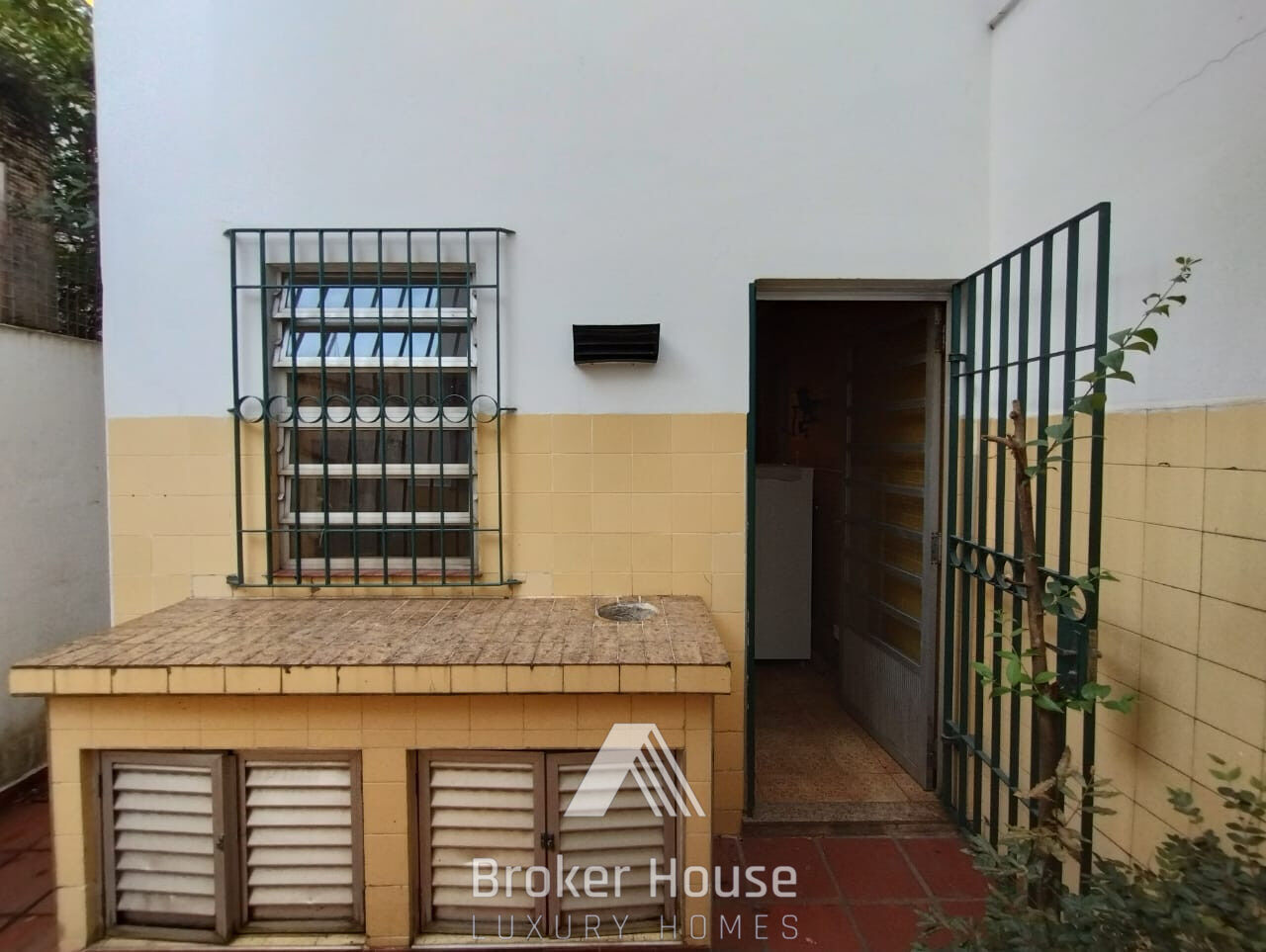 Casa à venda com 3 quartos, 450m² - Foto 25