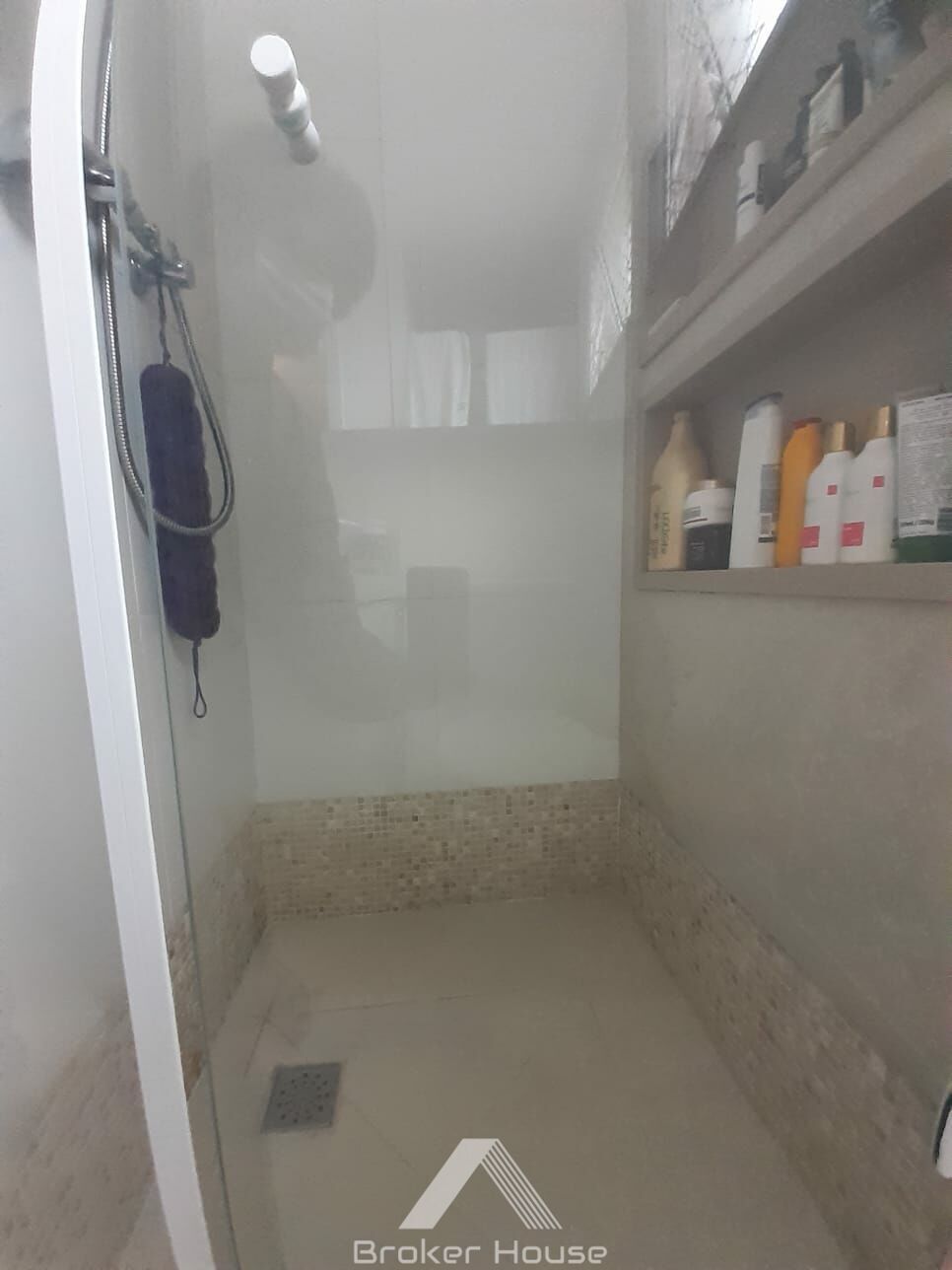 Apartamento à venda com 3 quartos, 134m² - Foto 20