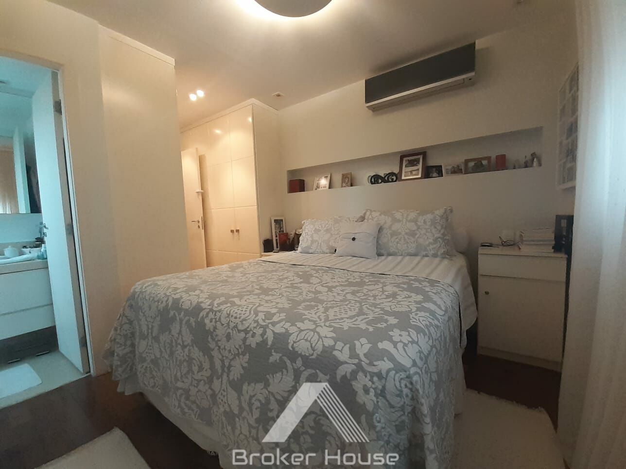 Apartamento à venda com 3 quartos, 134m² - Foto 16