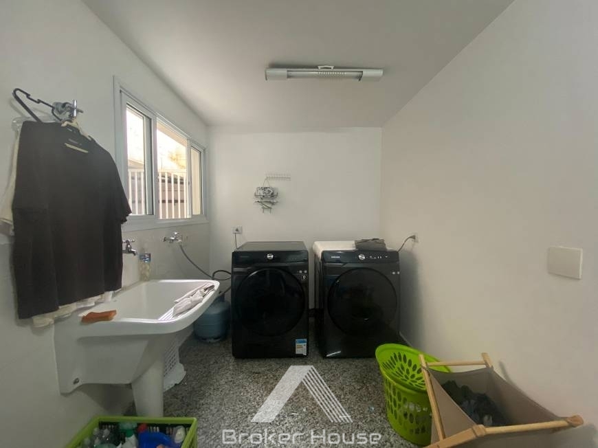 Casa de Condomínio à venda com 4 quartos, 396m² - Foto 27