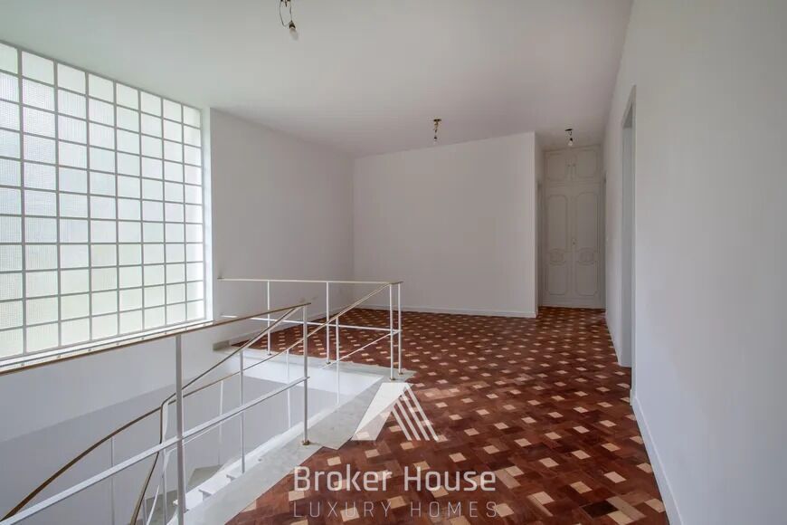 Casa à venda com 3 quartos, 360m² - Foto 10