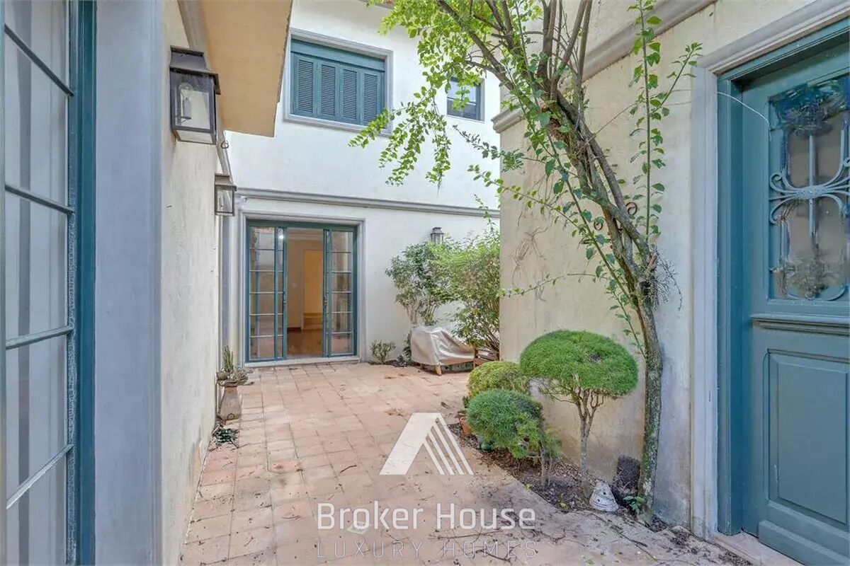 Casa, 3 quartos, 261 m² - Foto 11