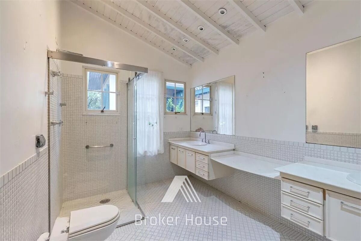 Casa, 3 quartos, 261 m² - Foto 28