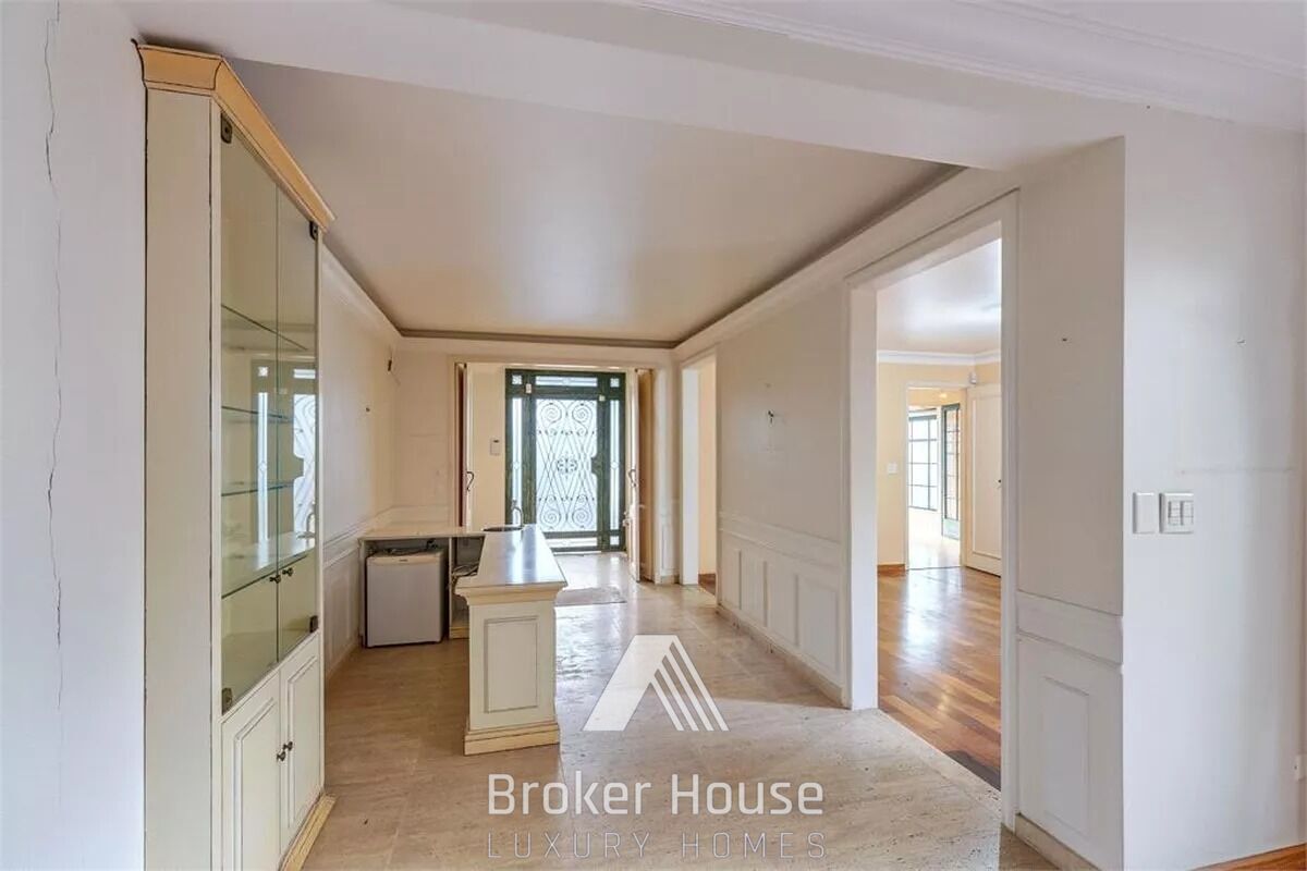 Casa, 3 quartos, 261 m² - Foto 3