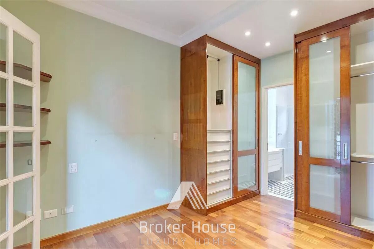 Casa, 3 quartos, 261 m² - Foto 30