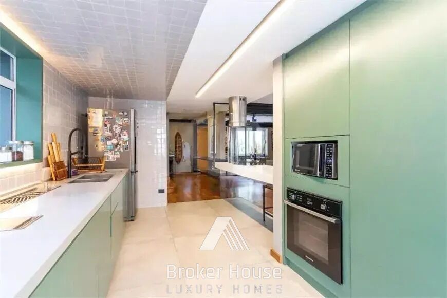 Casa para alugar com 4 quartos, 350m² - Foto 15