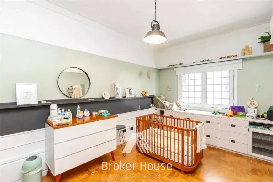 Casa para alugar com 4 quartos, 350m² - Foto 30