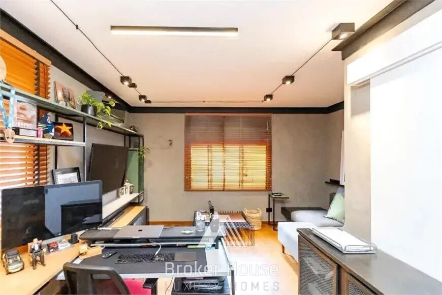 Casa para alugar com 4 quartos, 350m² - Foto 19