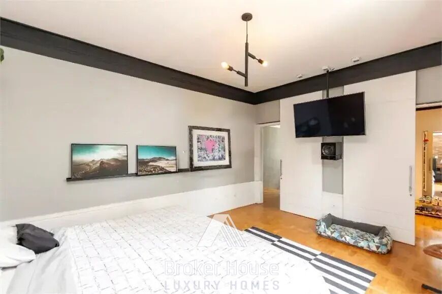 Casa para alugar com 4 quartos, 350m² - Foto 25