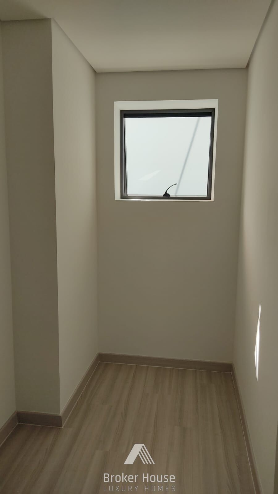 Apartamento para alugar com 3 quartos, 330m² - Foto 21