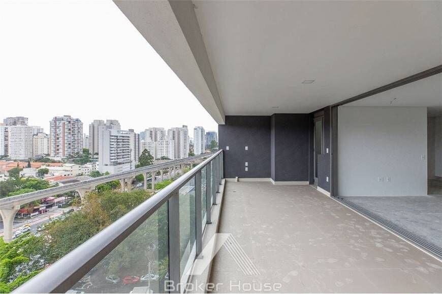 Apartamento à venda com 3 quartos, 143m² - Foto 5