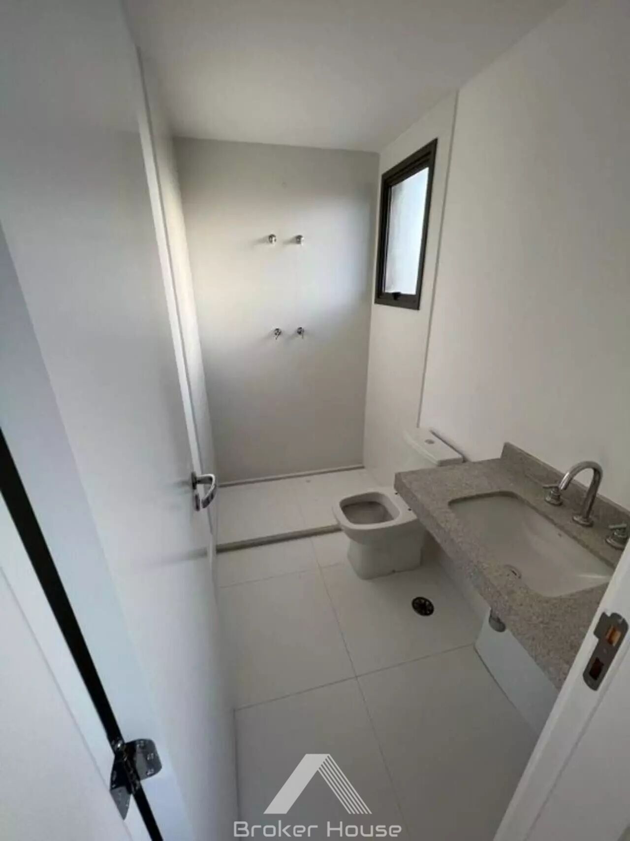 Apartamento à venda com 3 quartos, 143m² - Foto 11