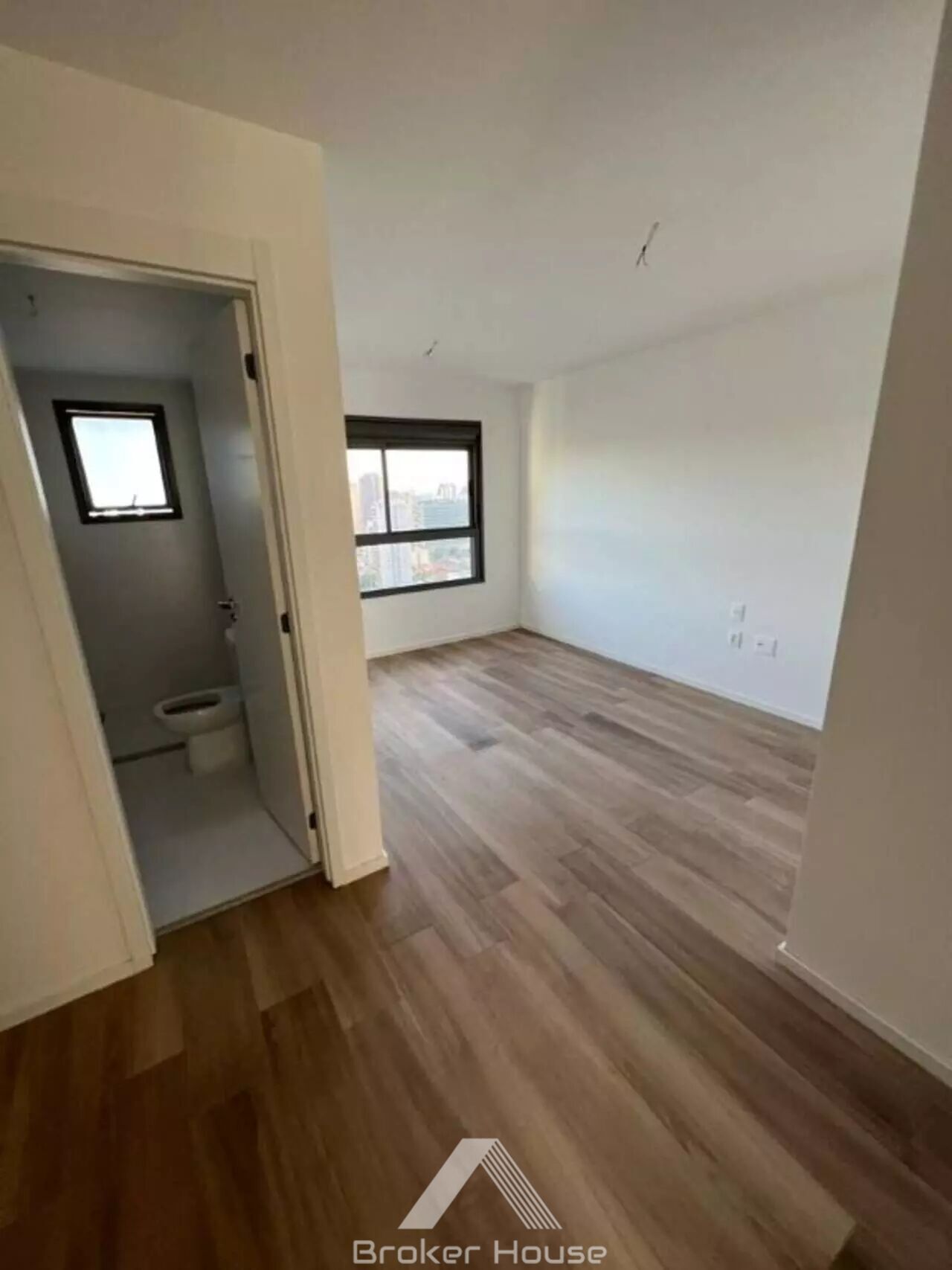 Apartamento à venda com 3 quartos, 143m² - Foto 10