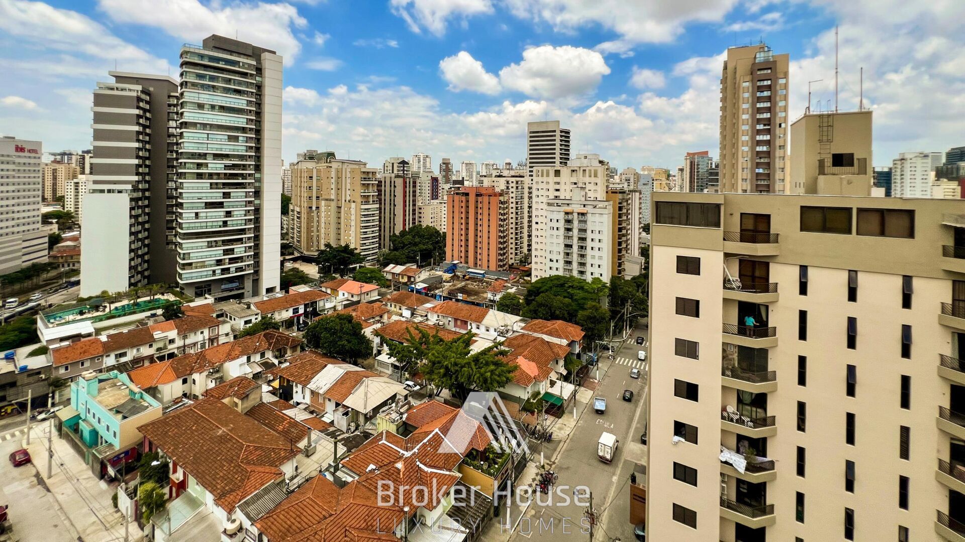 Apartamento à venda com 3 quartos, 160m² - Foto 17